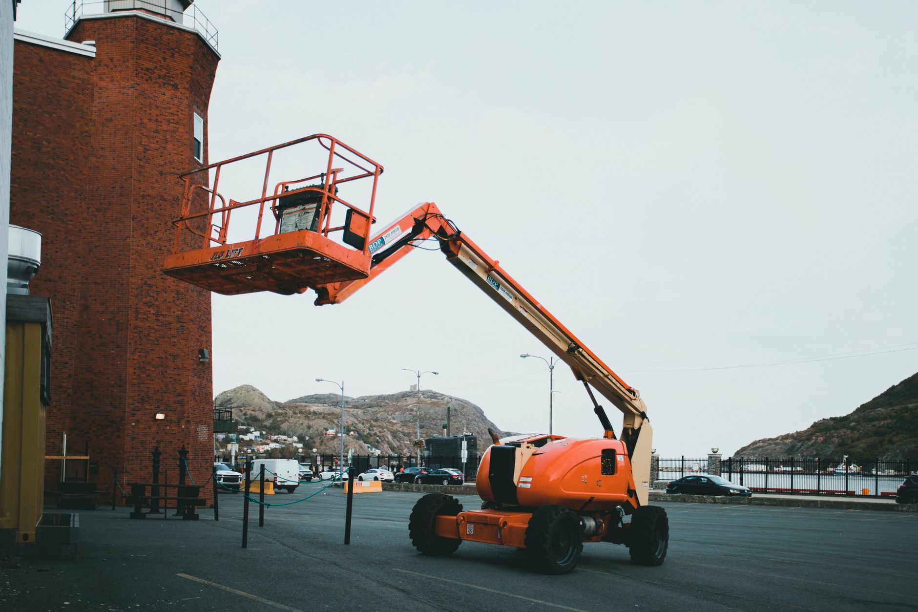 Photos gratuites de bâtiment en brique, chantier, contexte de la ville — formation caces